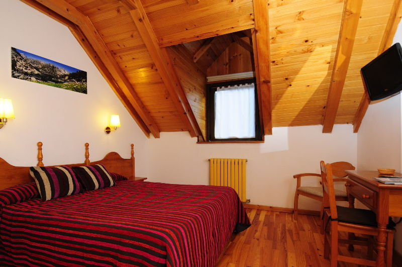 Hotel Lo Paller Valencia D'Aneu Dış mekan fotoğraf