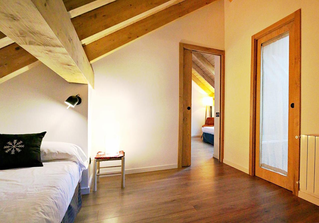 Hotel Lo Paller Valencia D'Aneu Dış mekan fotoğraf